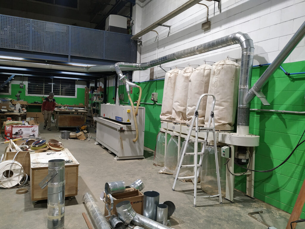 Proyecto de actividad taller carpintería Premià de Mar | Enginyeria ISSI