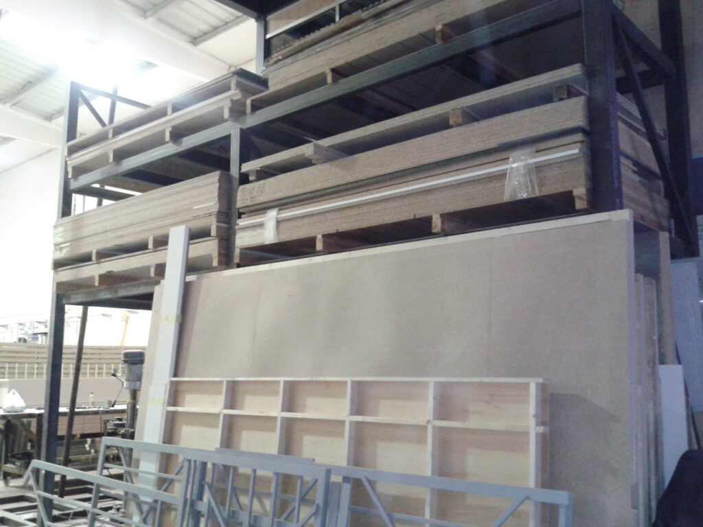 Actividad de comercio de puertas en Granollers | Oficina Eléctrica Granollers