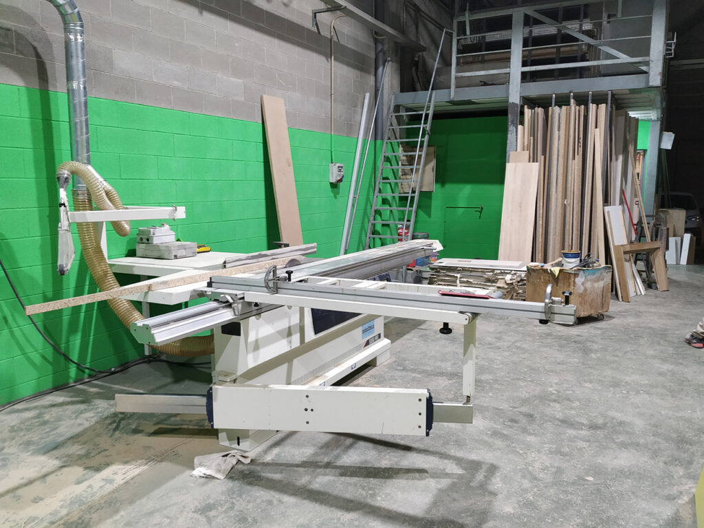 projecta d'activitat de fusteria amb control númeric a Premia de dalt | Enginyeria ISSI